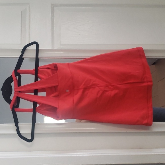 Lululemon tank top - Picture 3 of 5